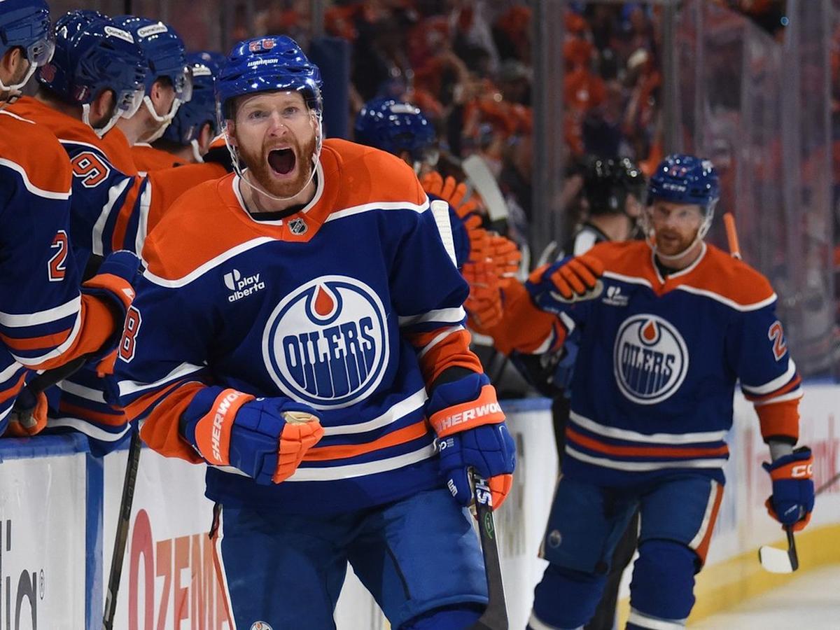 McDavid leaves practice early, but fan favourite winger ready to play Game 1