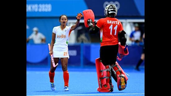 Sushila Chanu and Savita Punia. (Hockey India)