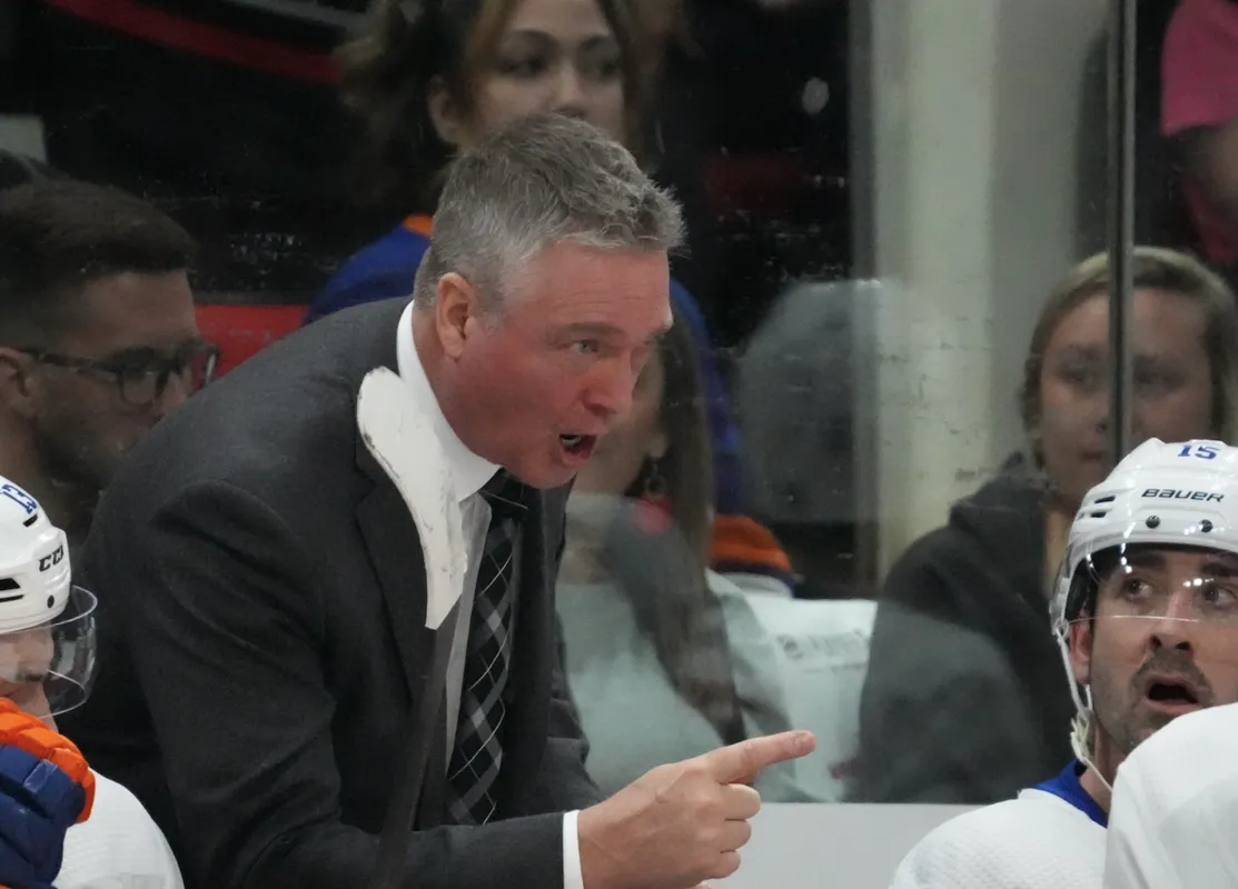 Colère noire à New York: Patrick Roy congédie deux joueurs