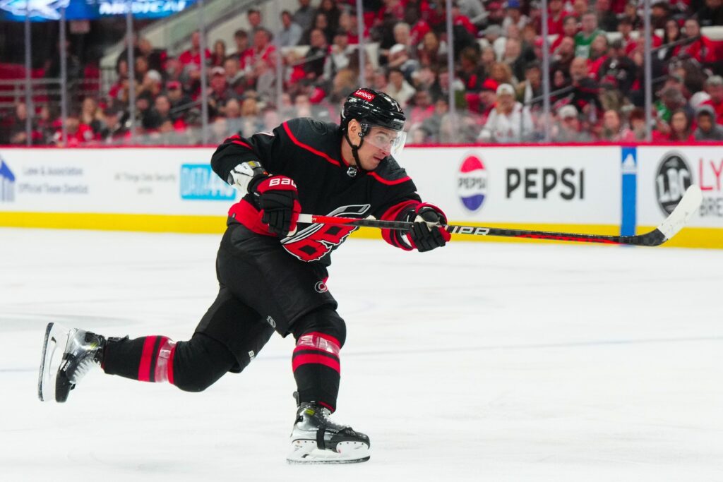 Metropolitan Notes: Orlov, Flyers, Hollowell