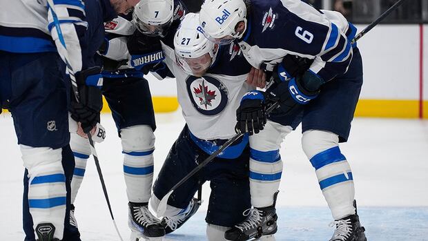 Jets forward Ehlers to miss start of Stanley Cup playoffs, out week to week