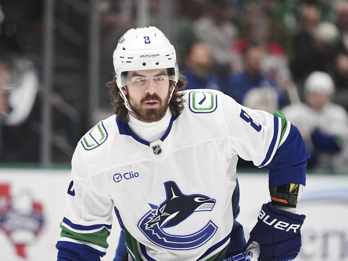 Canucks set to sign Conor Garland to $36 million deal: report