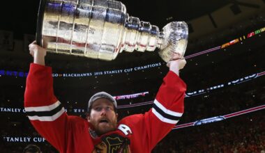 Blackhawks star Duncan Keith named to Hockey Hall of Fame