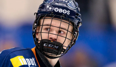 Bruins select Defenseman Liam Pettersson 61st overall!