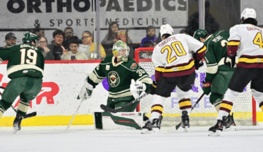 IOWA FALLS 3-1 TO CHICAGO