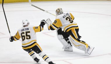 Nedeljkovic becomes 1st goalie with goal and assist, and has 40 saves as Penguins beat Sabres 5-2