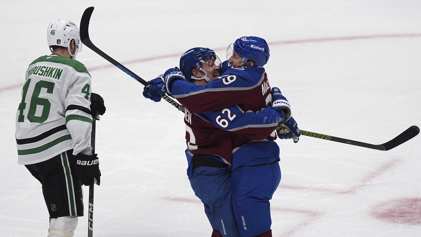 MacKinnon gets credit for fluky go-ahead goal as Avs tie series with 7-4 win over Stars in Game 6