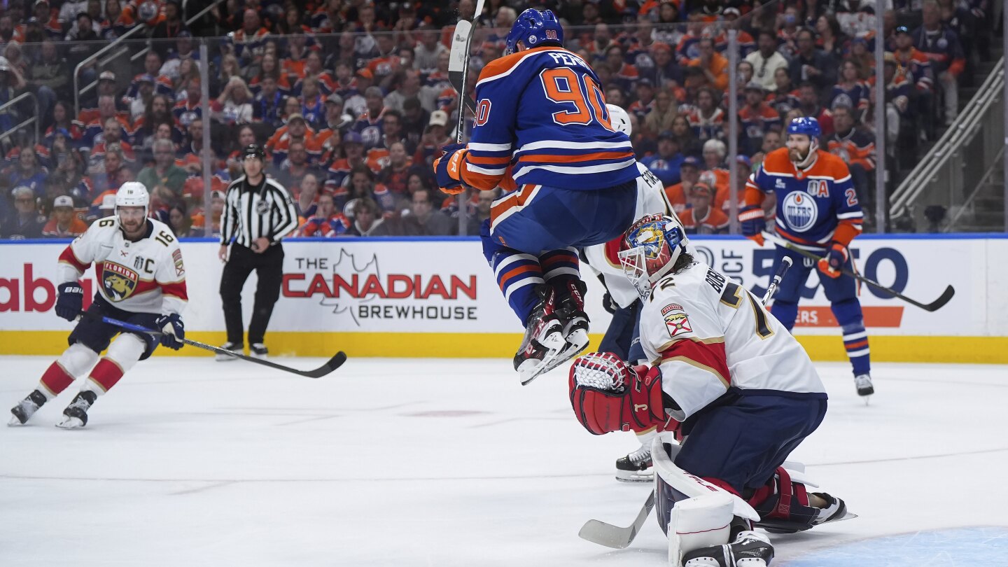 Game 2 of the Stanley Cup Final goes to double OT