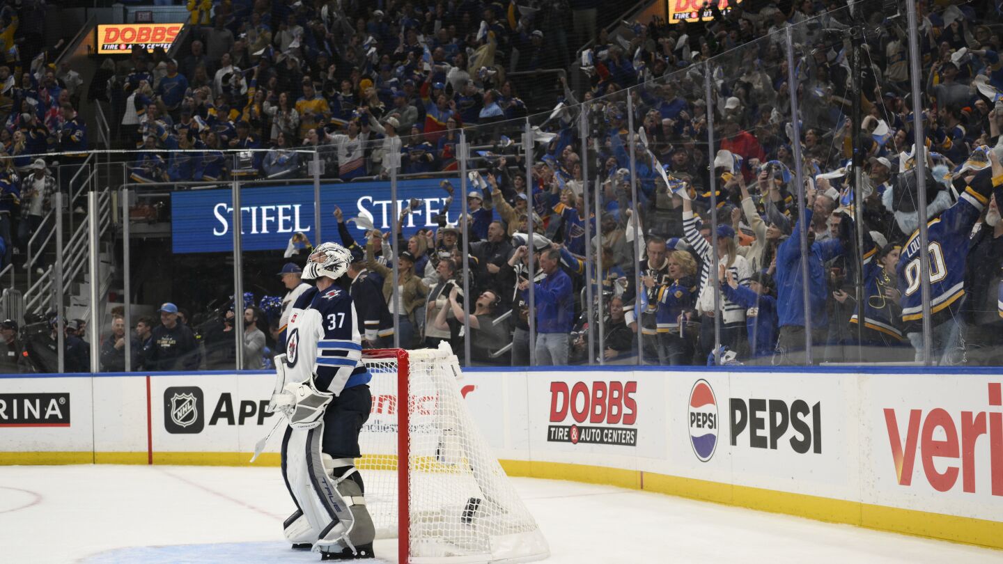 Connor Hellebuyck and the Jets host the Blues in Game 7 of their 1st-round NHL playoff series
