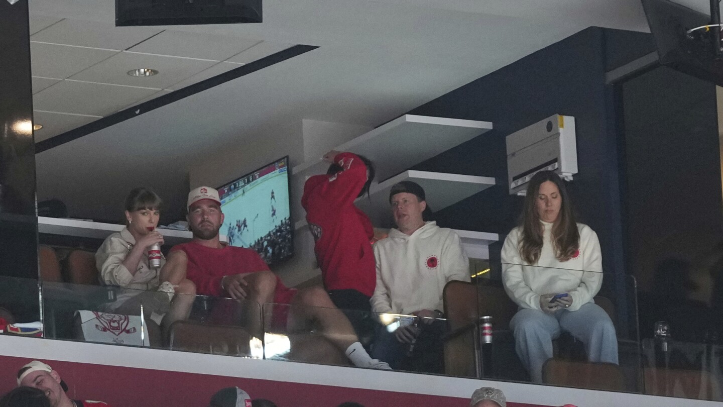 Taylor Swift and Travis Kelce attend Game 4 of Stanley Cup Final between Panthers and Oilers