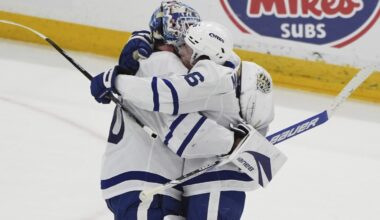 Auston Matthews breaks through, Maple Leafs beat Panthers 2-0 to force Game 7