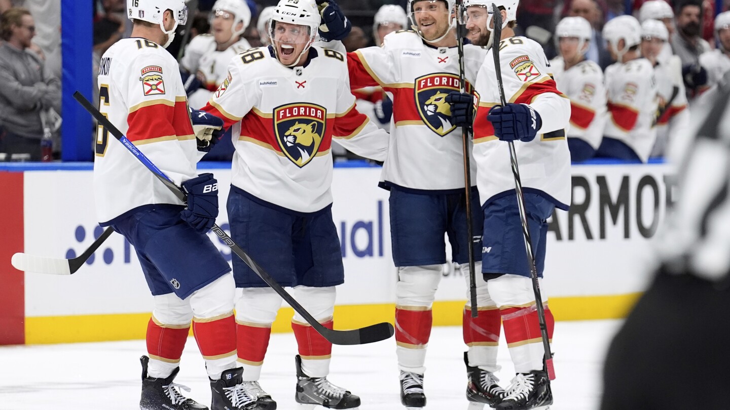 Schmidt scores again, Bobrovsky has 19 saves as Panthers beat Lightning 2-0 for 2-0 series lead