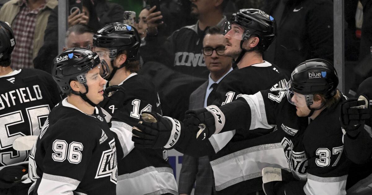 Kings blow out Hurricanes for their seventh win in eight games