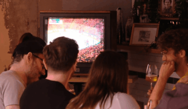 Edmonton bar puts its own vintage spin on Stanley Cup final - Edmonton