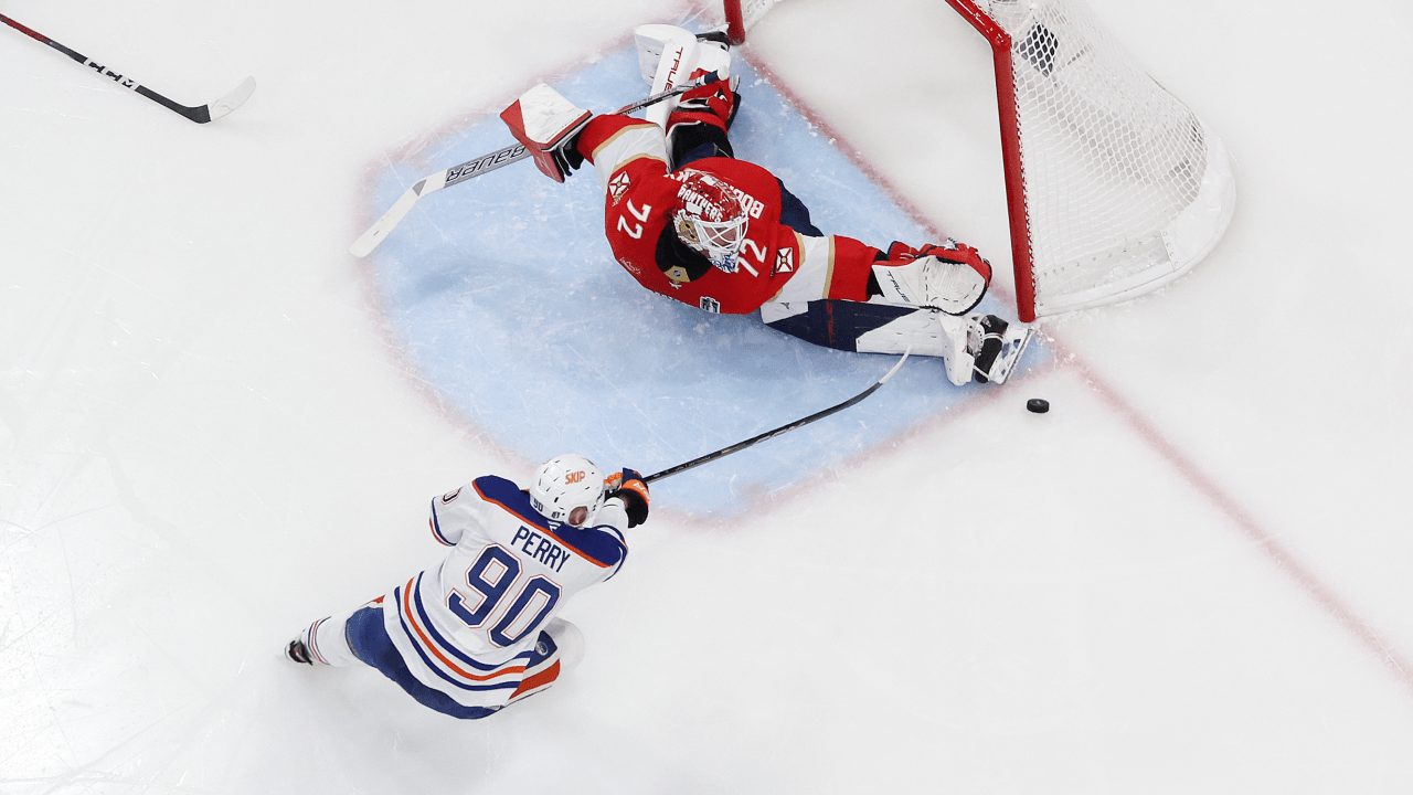 Bobrovsky shines in playoffs again, completes Stanley Cup repeat with Panthers