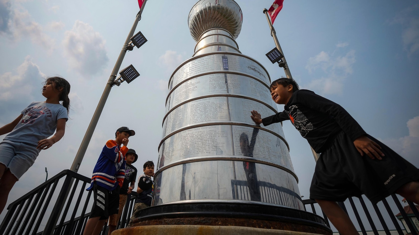 Panthers visit the Oilers in Game 1 of the Stanley Cup Final in Edmonton