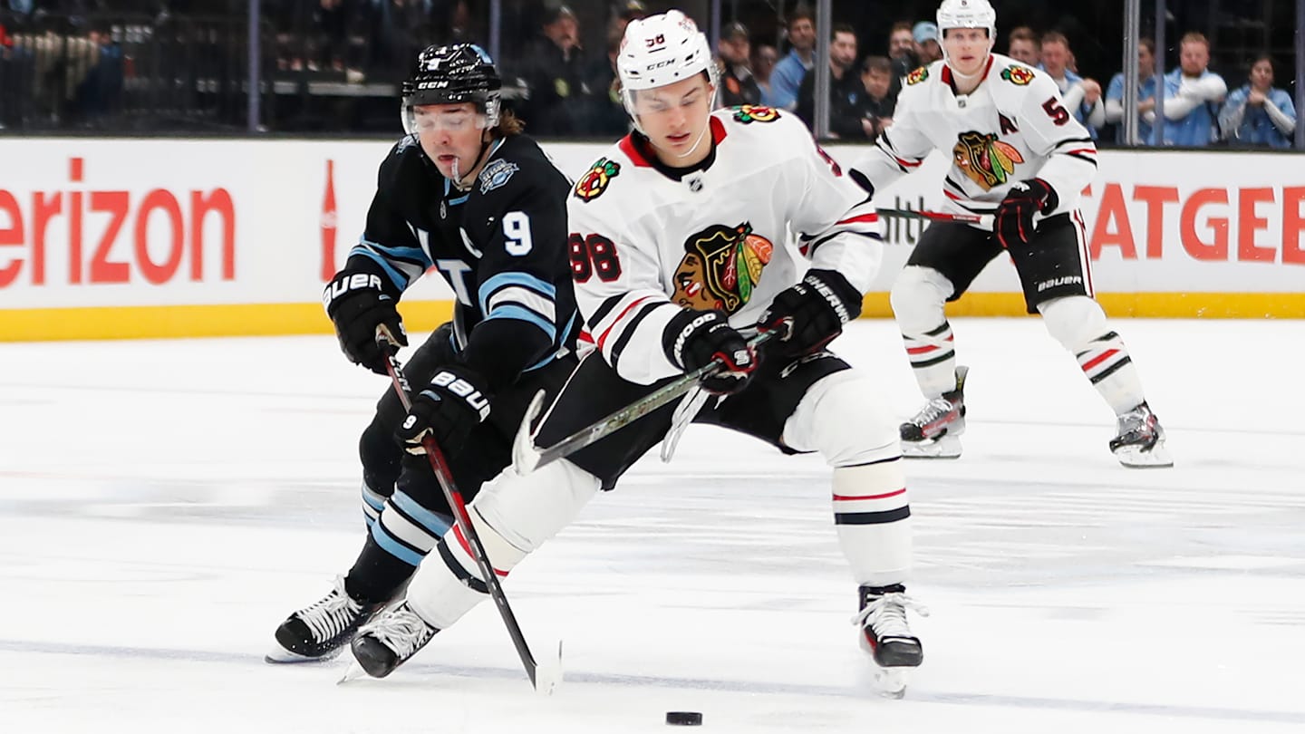 Chicago Blackhawks v Utah Hockey Club
