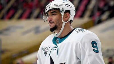 Oilers' Evander Kane faces a tough time in his personal life as he deals with a controversial NHL season