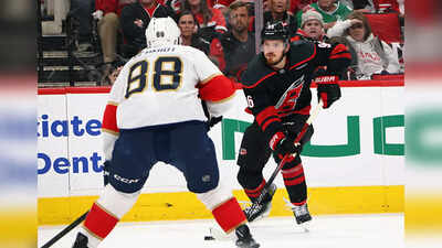 Toronto Maple Leafs pursue Carolina Hurricanes free agent Jack Roslovic as Mitch Marner replacement: Report