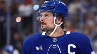 Toronto Maple Leafs’ Auston Matthews enjoys offseason moment with fan