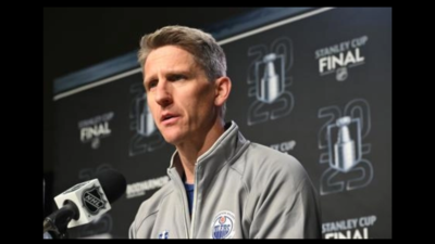 Oilers' coach Kris Knoblauch addresses speculation about his future with the team as Connor McDavid’s return remains uncertain