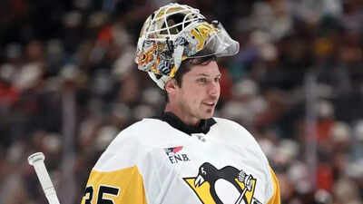 Connor McDavid needs saving — and Oilers may look to Sidney Crosby's Penguins to rescue his NHL legacy