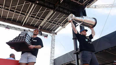 Panthers won Stanley Cup, but Sam Bennett and Aleksander Barkov just etched even more prestigious NHL honors