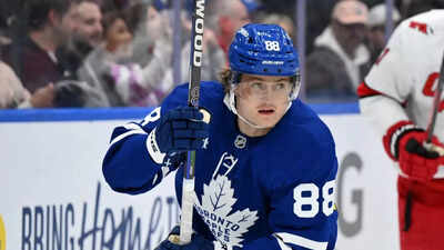Maple Leafs fans, are you ready for the William Nylander takeover as Mitch Marner’s no longer in the picture