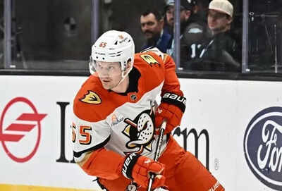 Is NHL defenseman Jacob Trouba eyeing a potential return to Winnipeg?