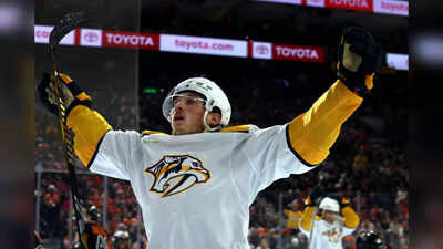 Philip Tomasino sees breakout role with Pittsburgh Penguins in youth-oriented rebuild