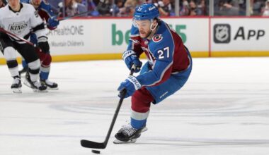 Islanders sign Jonathan Drouin for $8 million in NHL free agency