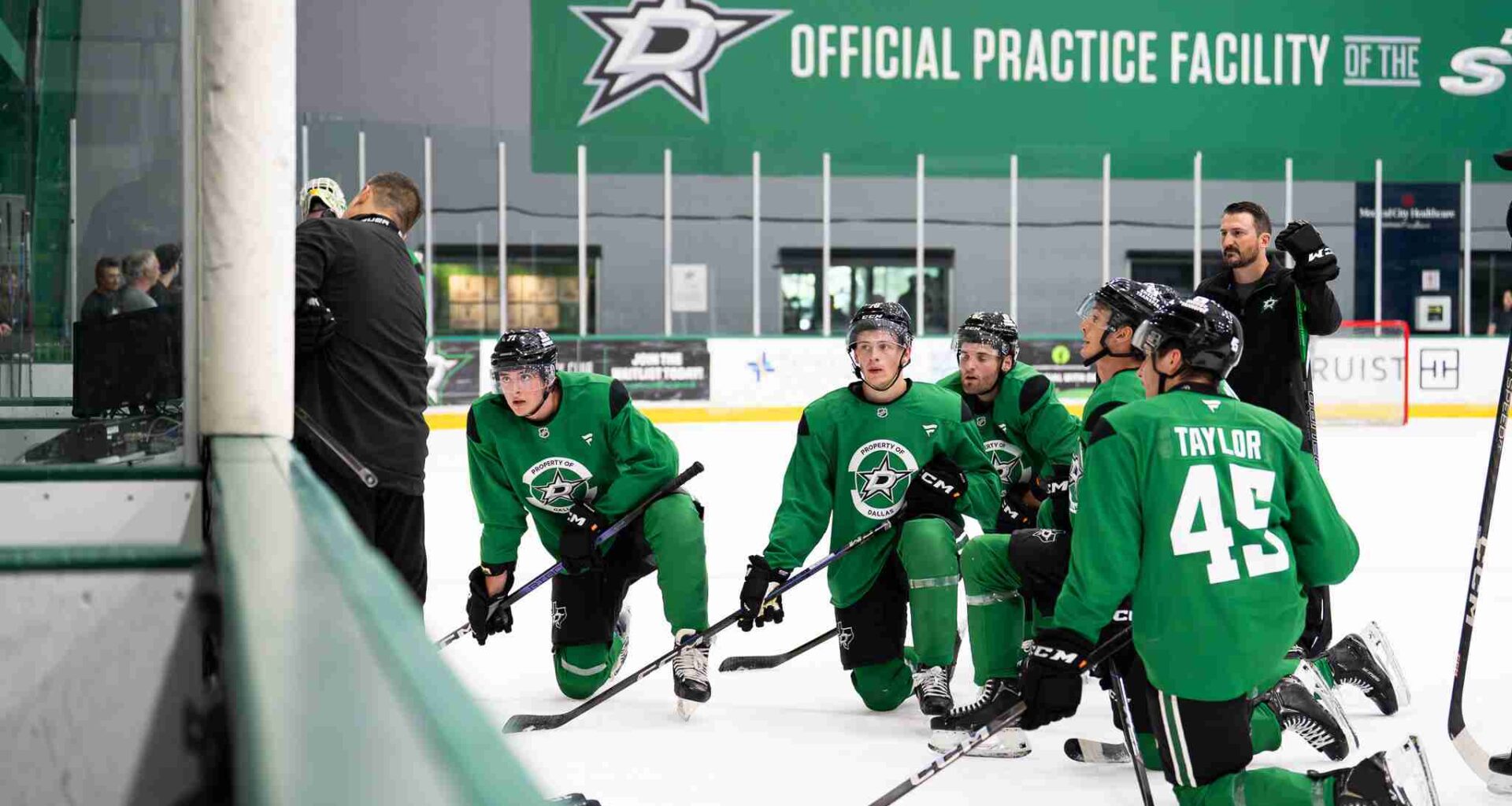 Stars Make Safe Moves in Free Agency