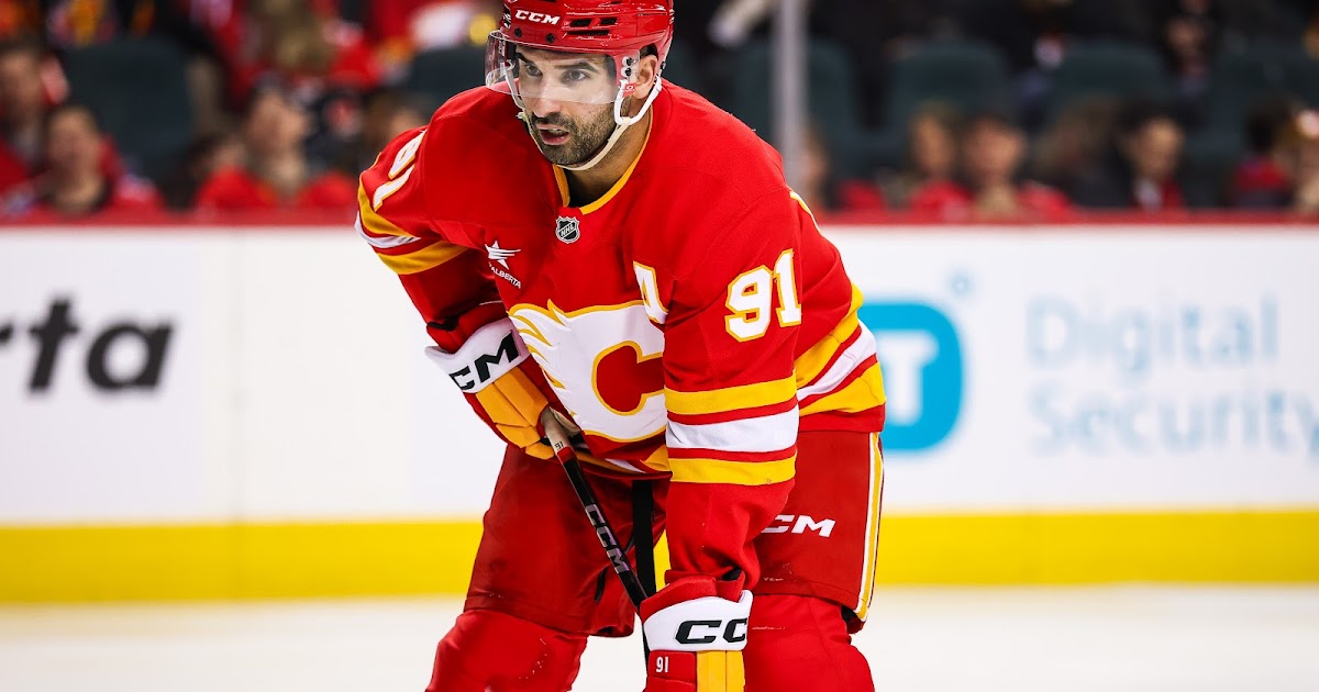 Insider Drops Latest on Nazem Kadri Trade Rumors, & Maple Leafs' Chances at Landing Him