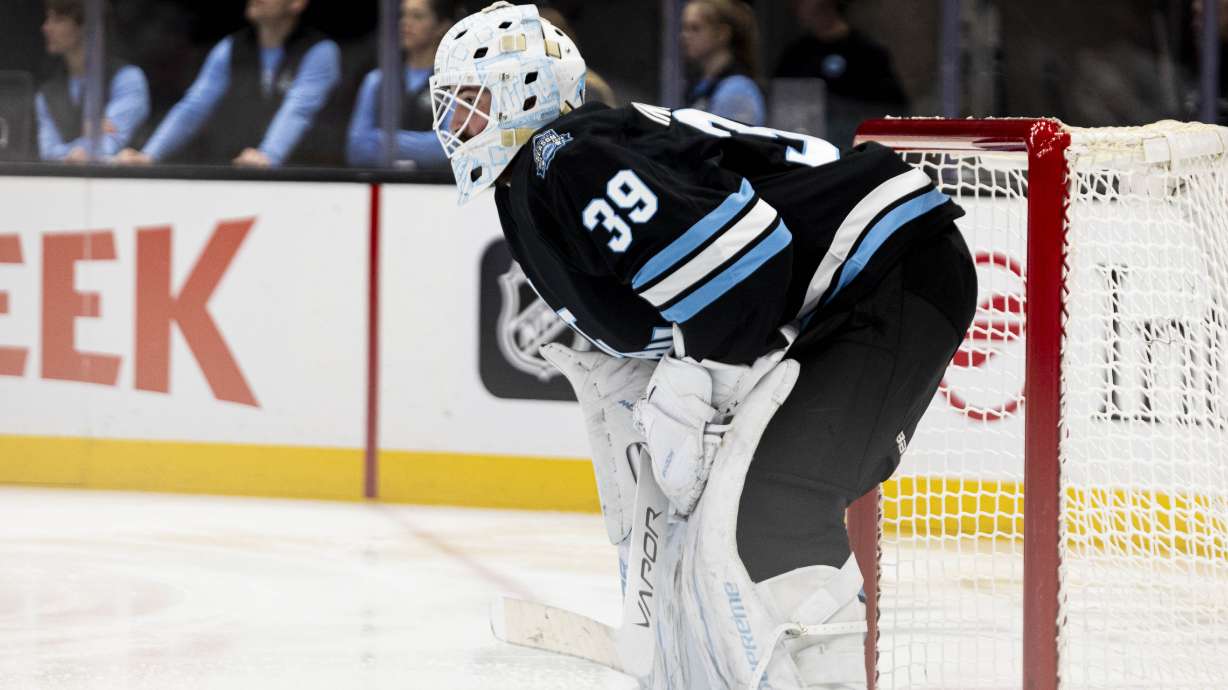 Utah HC goalie Connor Ingram returns following mother's passing in loss to Islanders