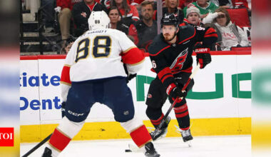 Toronto Maple Leafs pursue Carolina Hurricanes free agent Jack Roslovic as Mitch Marner replacement: Report | NHL News