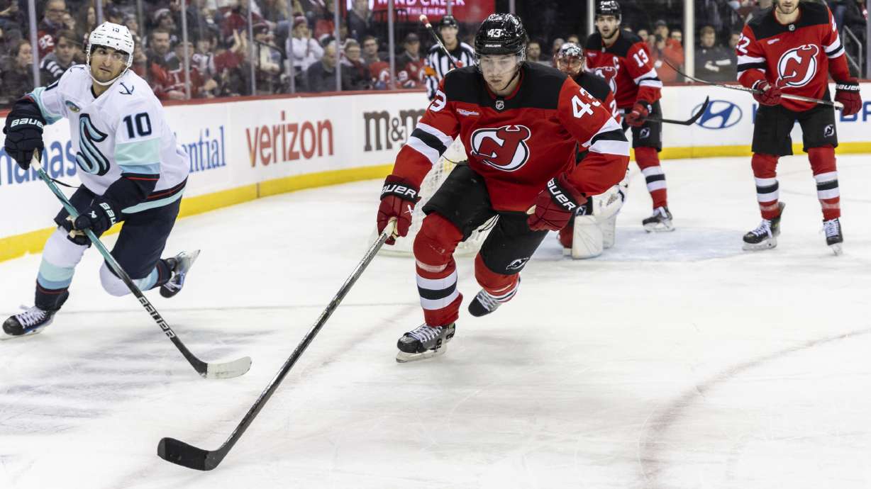 Meier scores tiebreaking goal early in 3rd period as Devils beat Kraken 3-2