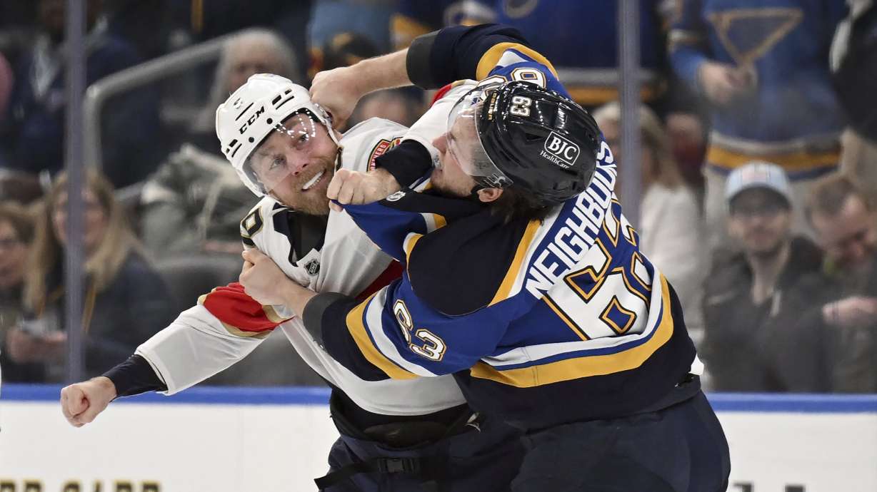 Matthew Tkachuk scores with 12 seconds left to lift the Panthers past the Blues, 3-2