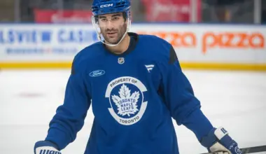 New York Rangers encouraged to sign longtime NHL veteran before it's too late