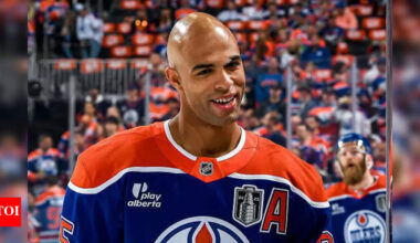 NHL trade rumor: Darnell Nurse hints at Edmonton Oilers exit after meme reply questions trade clause report | NHL News