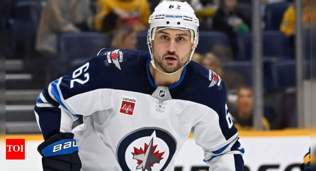 Toronto Maple Leafs accused of downgrading as Nino Niederreiter pitched as Mitch Marner’s replacement | NHL News