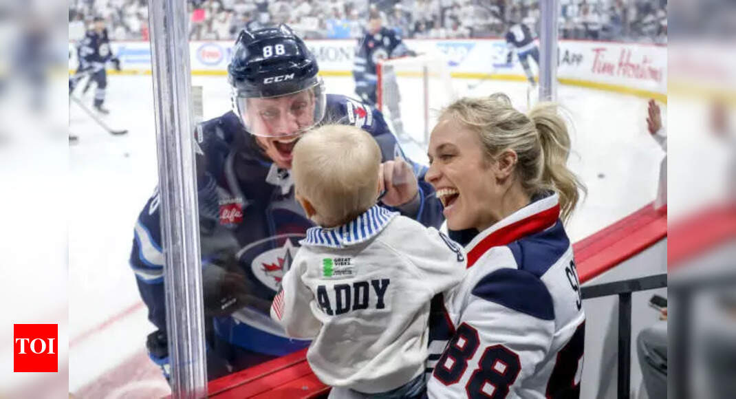 Allie Schmidt looks back at Florida Panthers' record Stanley Cup evening, sharing behind-the-scenes family memories | NHL News