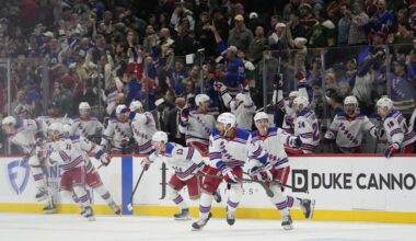 Braden Schneider scores in overtime to give the Rangers a 3-2 victory over the Wild