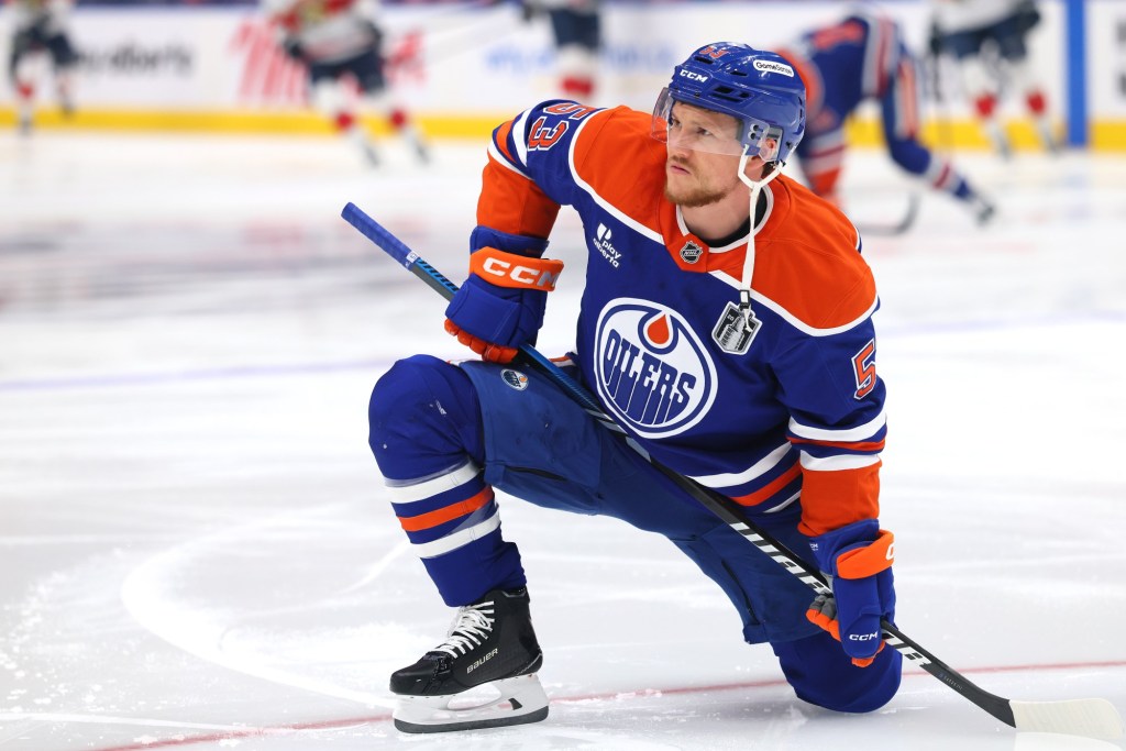 San Jose Sharks sign ex-Edmonton Oiler Jeff Skinner to one-year deal