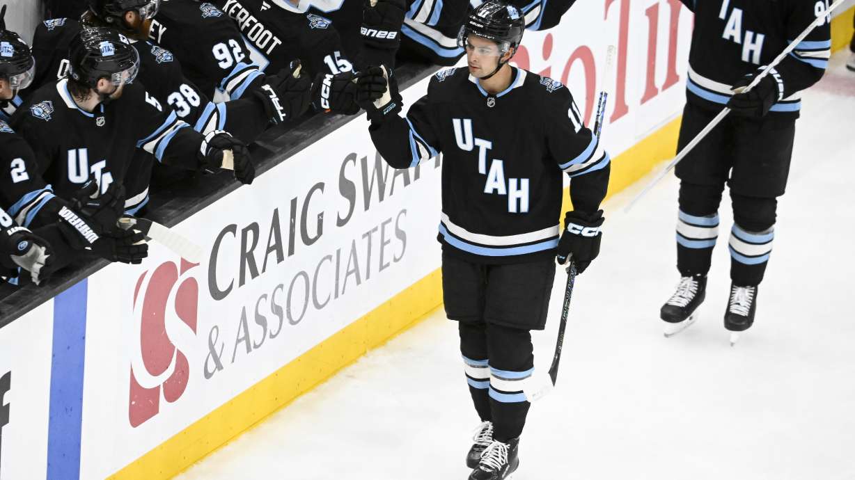 Dylan Guenther puts Utah ahead to stay in 5-2 win over the Buffalo Sabres