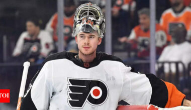 Carter Hart trade rumors debunked: Edmonton won’t pursue goalie, per insider | NHL News