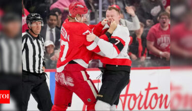 "Gets rolled by a guy half his size": Brady Tkachuk and Simon Edvinsson's fight sparks mixed reactions from NHL fans | NHL News