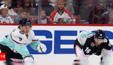 Mitchell Marner & Clayton Keller Go Head-to-Head: Toronto Maple Leafs vs. Utah Hockey Club - Watching and Key Insights | NHL News