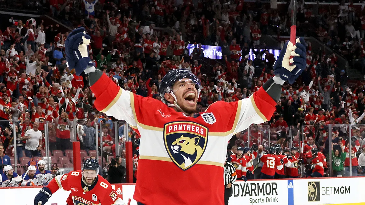 Vancouver Canucks in the Mix to Steal Two-Time Stanley Cup Champion Center from the Florida Panthers