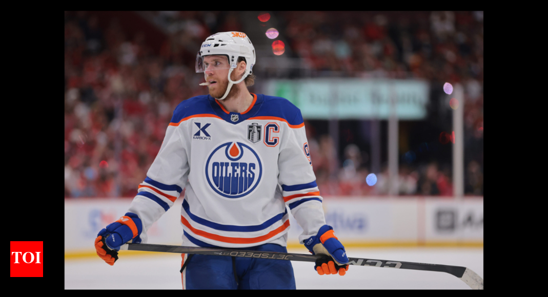 “I’d just go home if I saw him”: Connor McDavid’s surprise appearance at a recent game sparks panic among fans as his future with the Oilers remains unclear | NHL News