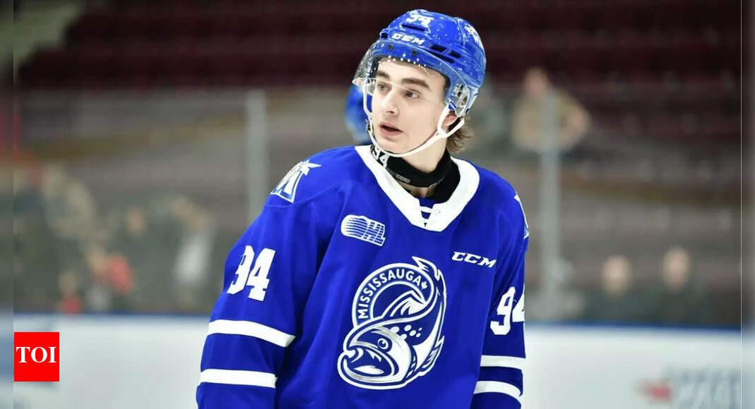 How will Porter Martone’s NCAA decision impact the Flyers’ long-term roster plans? | NHL News